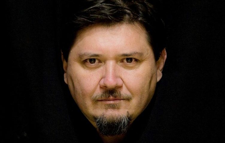 Premieră muzicală – Doar săracii fură