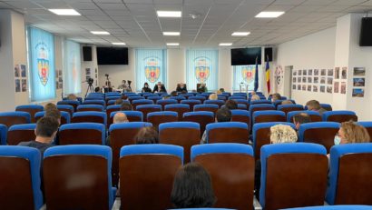 Sprijin la plata curentului electric, în Sectorul 5!