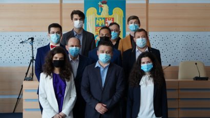 Tinerii astronomi și astrofizicieni români, în vizită la Primăria Sectorului 6