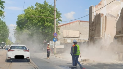 Amendă de 5.000 de lei, pentru praful produs în urma demolării unei clădiri din București