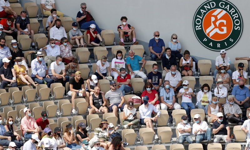 Nici o jucătoare din Top 10 în semifinale la Paris