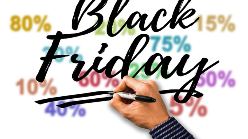 Încep marile reduceri de Black Friday!