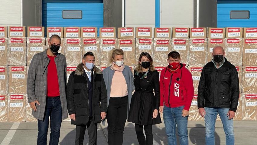 100 de concentratoare de oxigen și 3.000 măști de oxigen ajung astăzi în spitalele din țară!