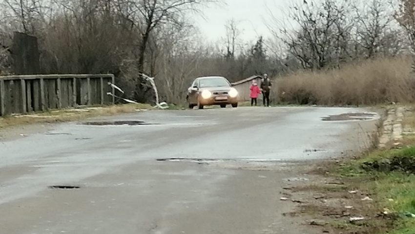 Riscă cetățenii din cartierul 16 Februarie să rămână izolați?