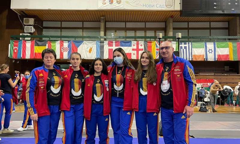 Aur la floretă pentru România la Campionatele Europene de juniori