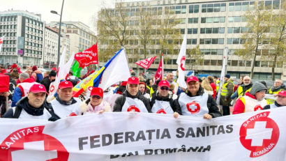 Reprezentanţii Sanitas protestează la Bruxelles