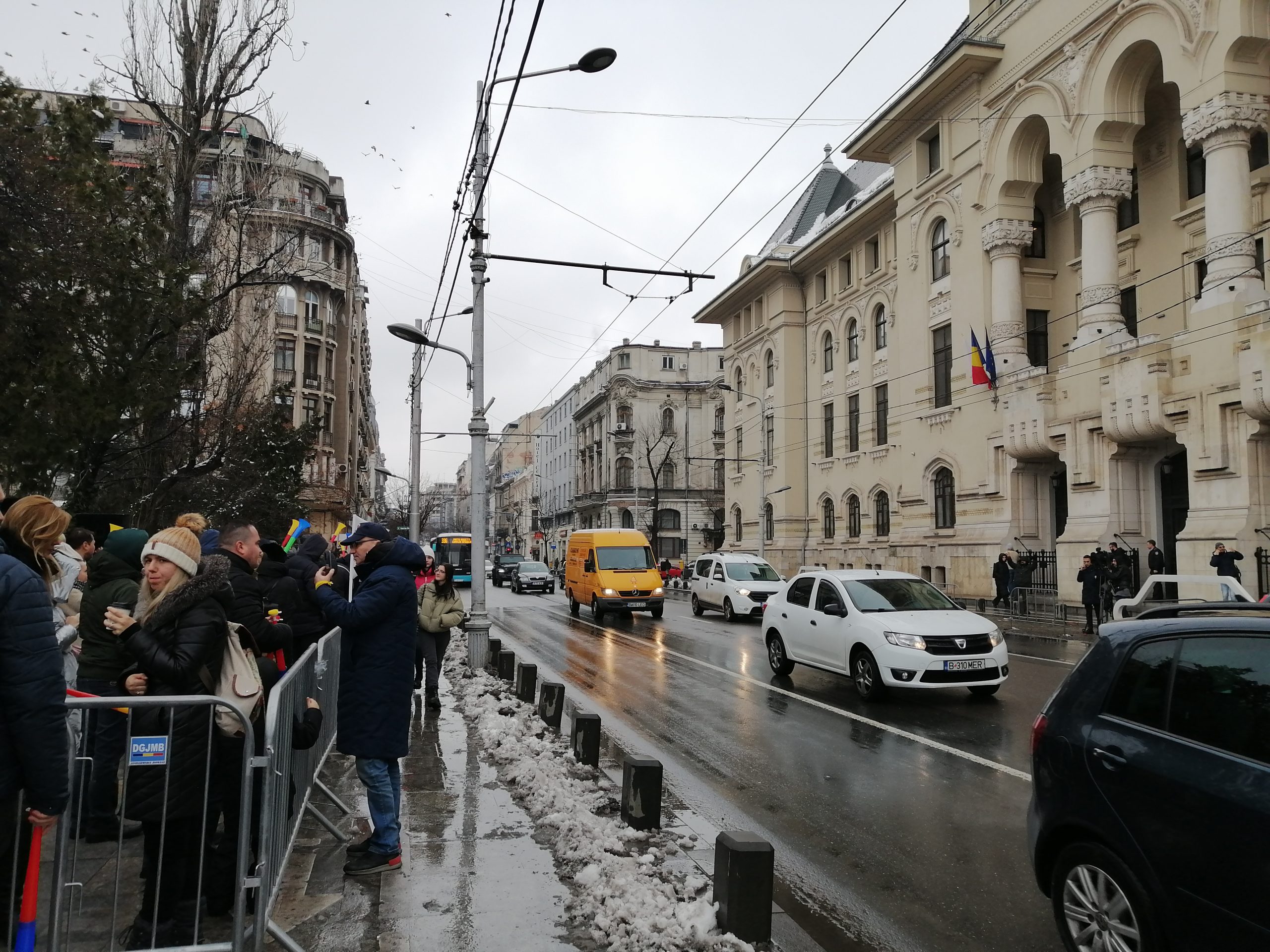 Consilierii generali ai Capitalei au stabilit componenţa comisiilor de specialitate