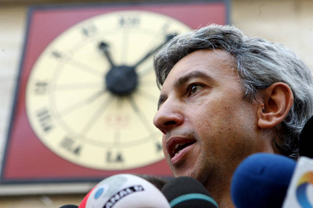 Dan Diaconescu, prezentat magistraților cu propunerea de arestare preventivă!