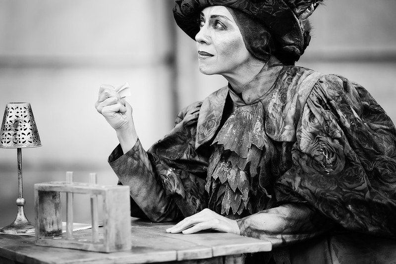 Teatrul Masca aduce spectacolul „Români la porțile lumii” la FITS 2023