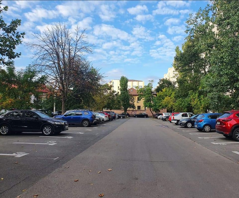 Intră în vigoare noul Regulament al parcărilor de reședință din Sectorul 3
