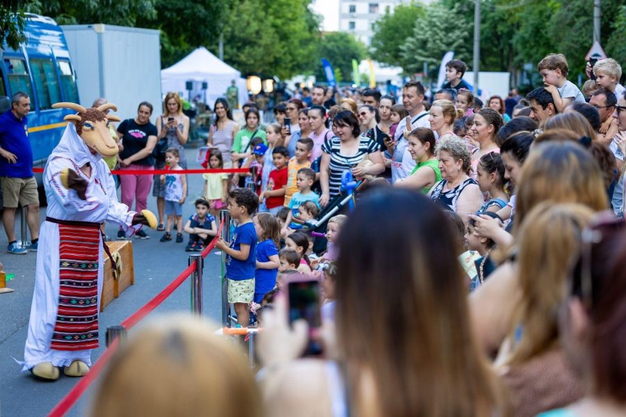 „Străzi deschise” aduce un nou weekend pietonal în Bucureşti