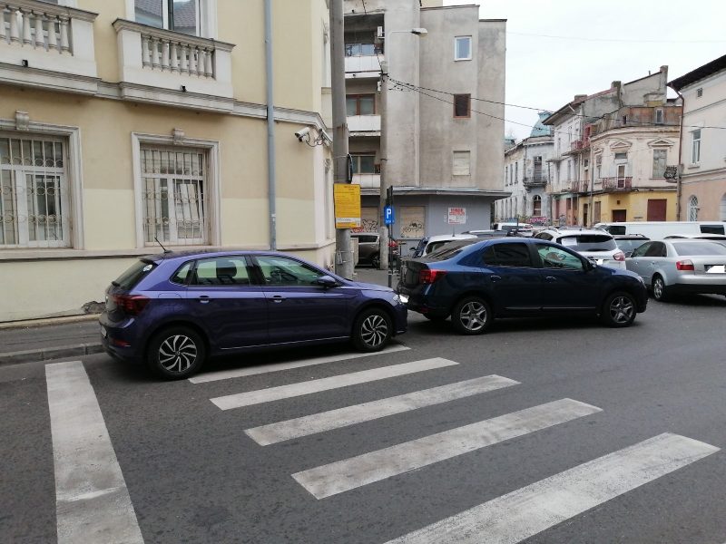 Parcările din București, între dorință și putință!