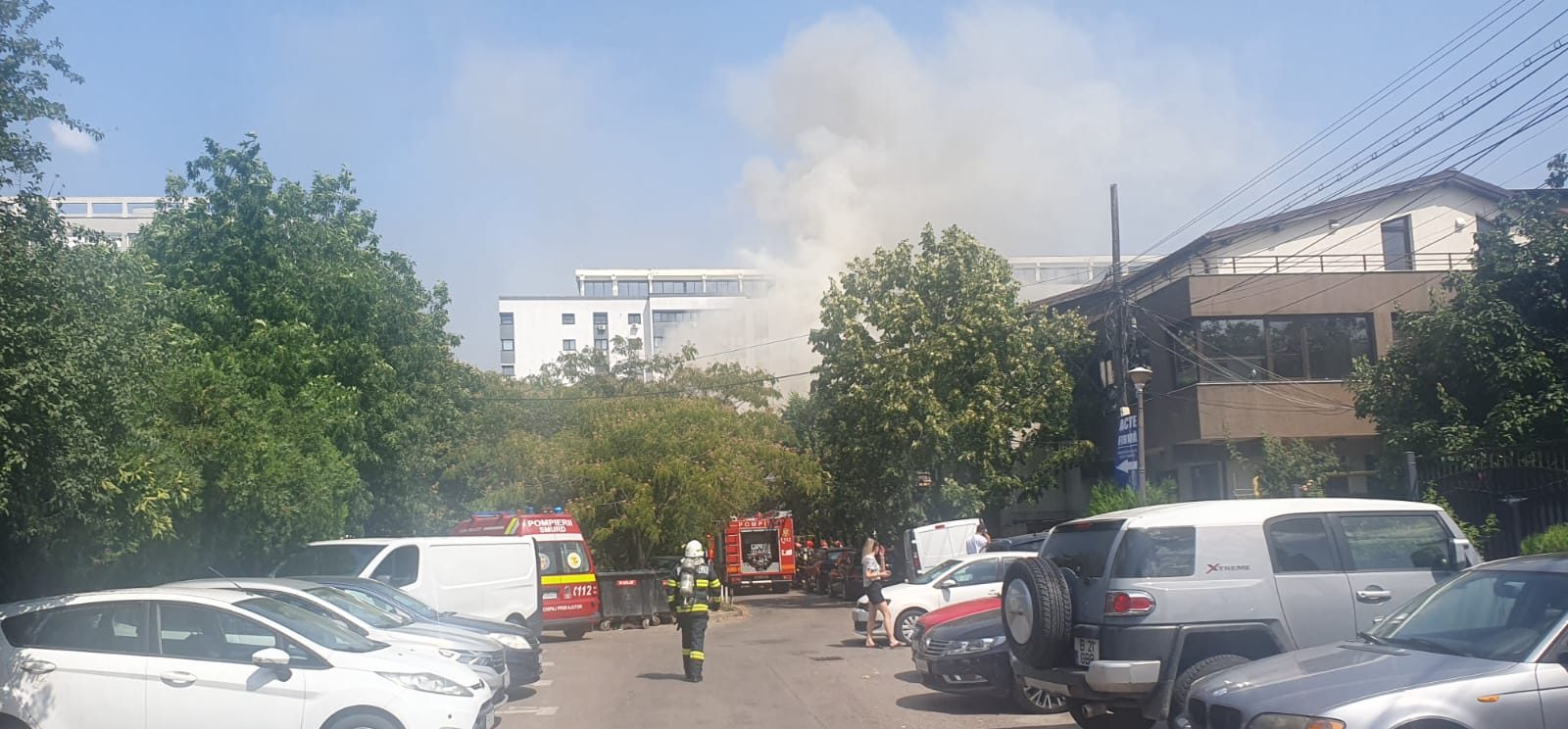 Update: Incendiu în București