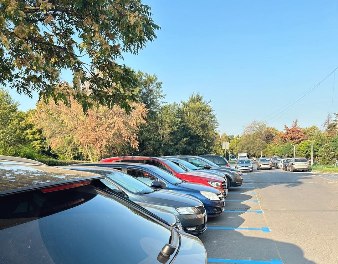 Program săptămânal pentru salubrizarea parcărilor de reşedinţă din Sectorul 3