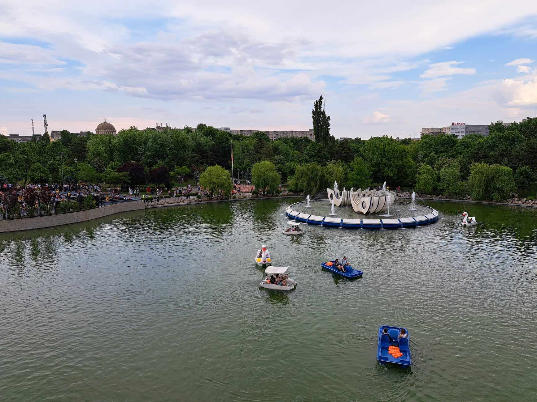 Weekend cu muzică, filme, ştiinţă şi sport, în Sectorul 6