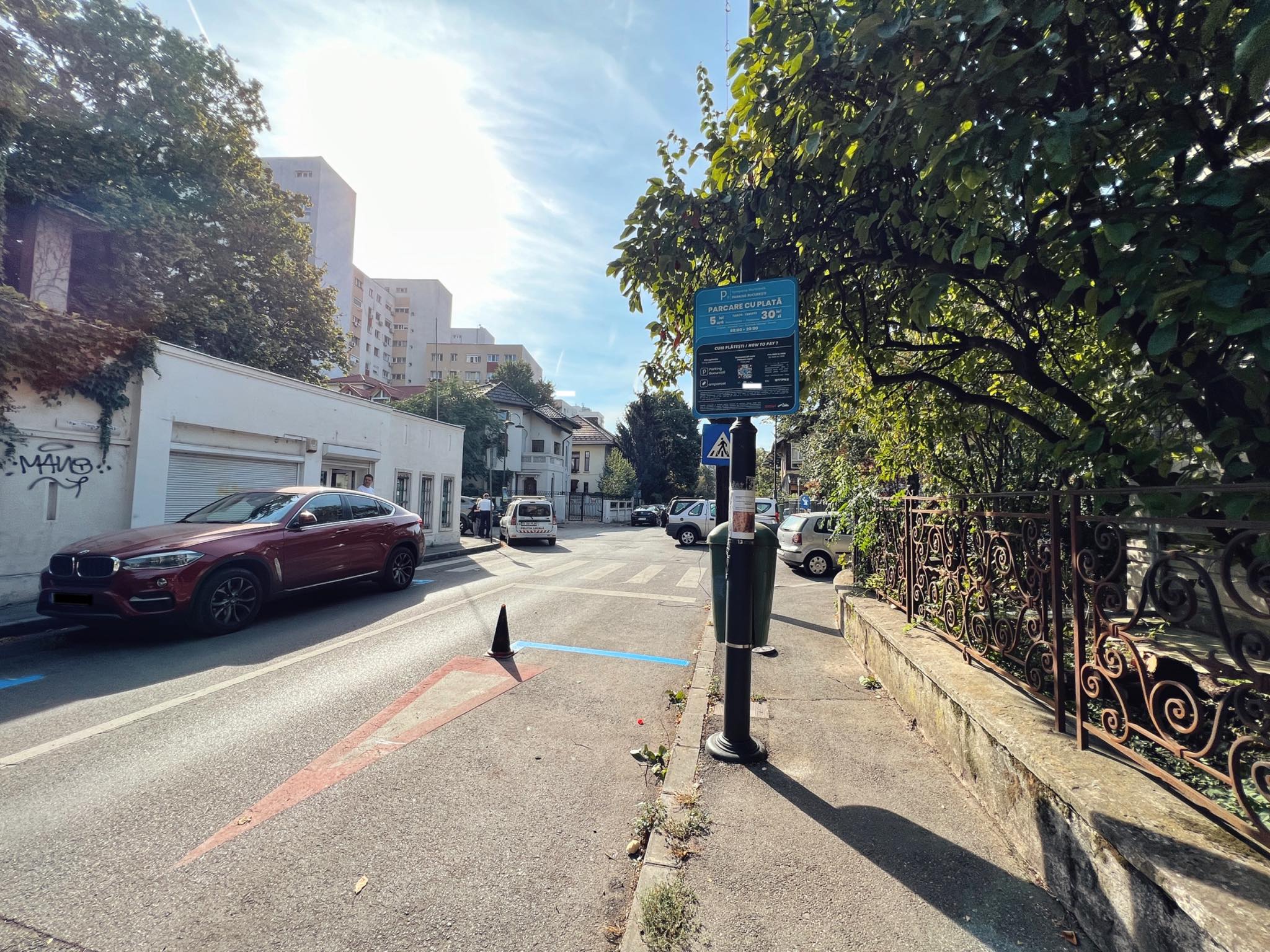 Noi locuri de parcare, cu plată, în zona Dorobanţi