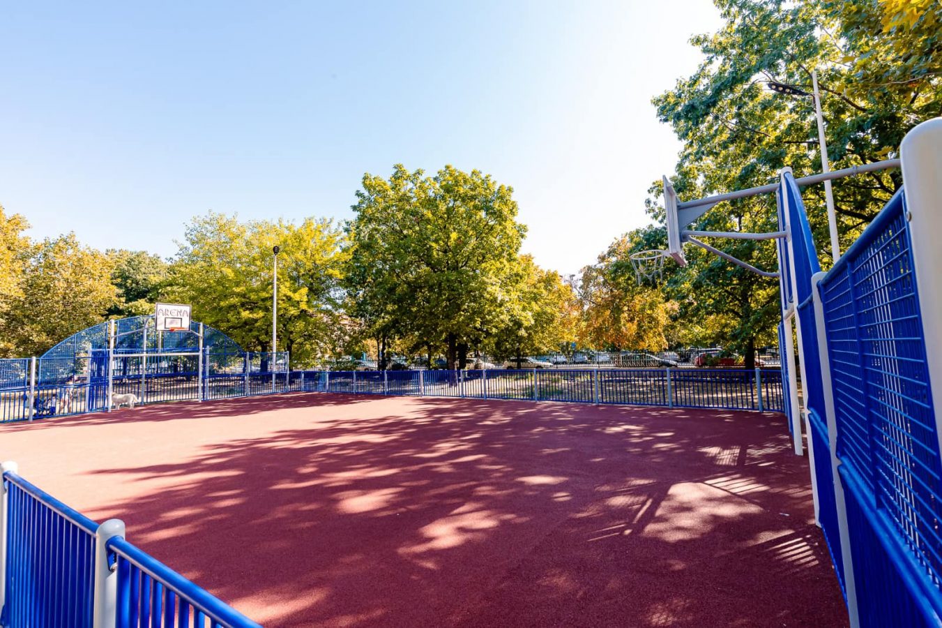 Terenuri de sport noi în 6 parcuri din Capitală