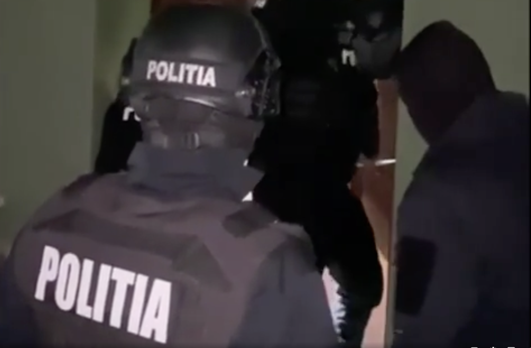 Oameni înșelați la o societatea comercială din Afumați