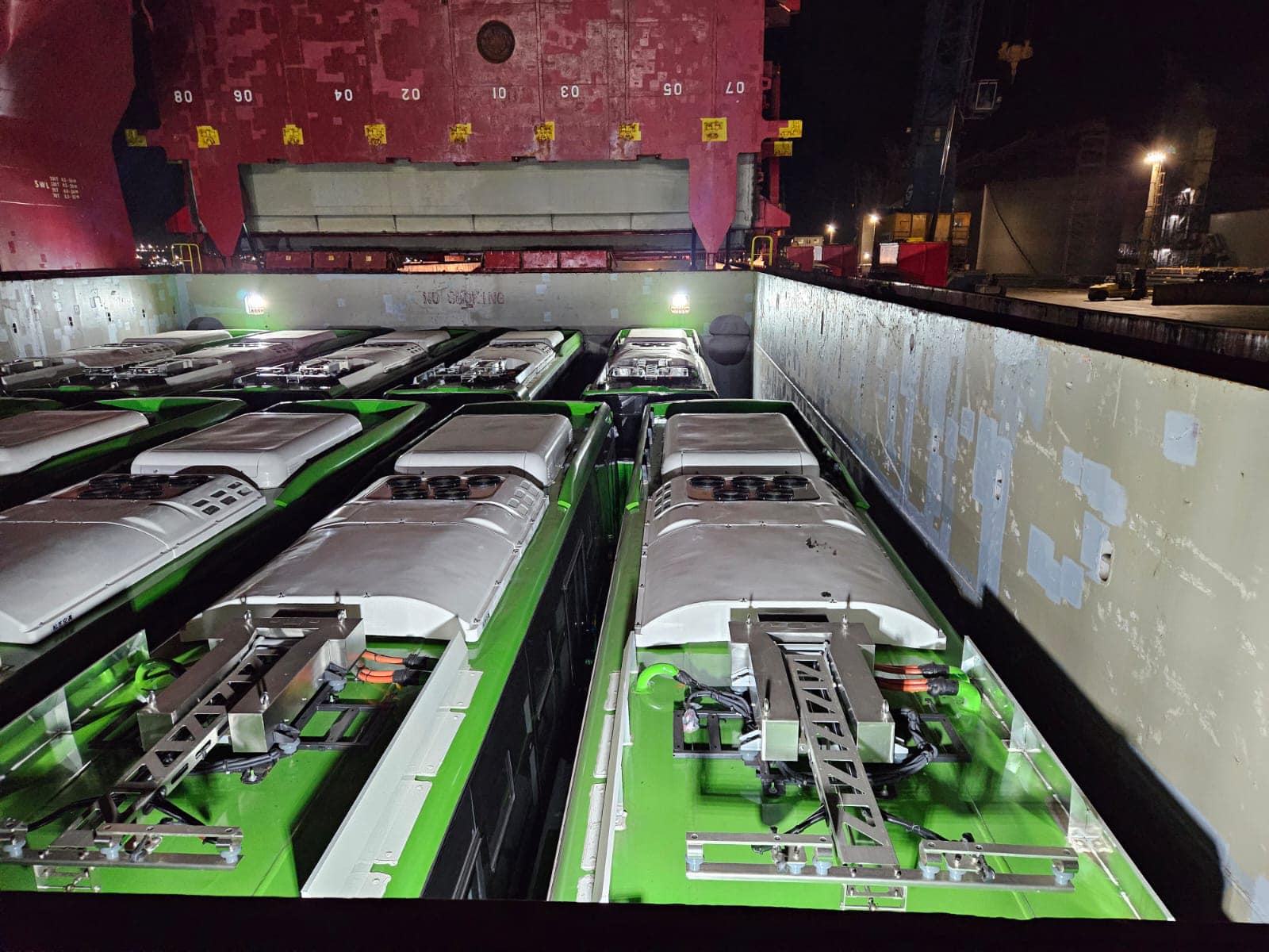 Primele 51 de autobuze electrice BMC au ajuns în România