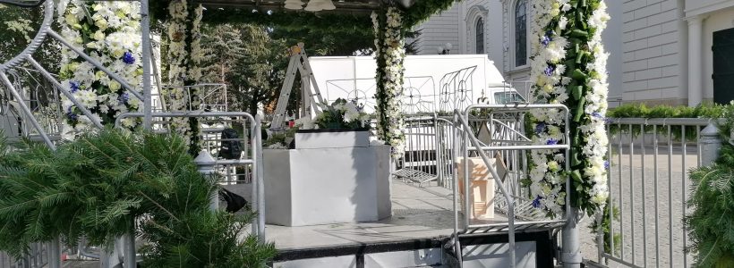 Cel mai mare pelerinaj din România a început