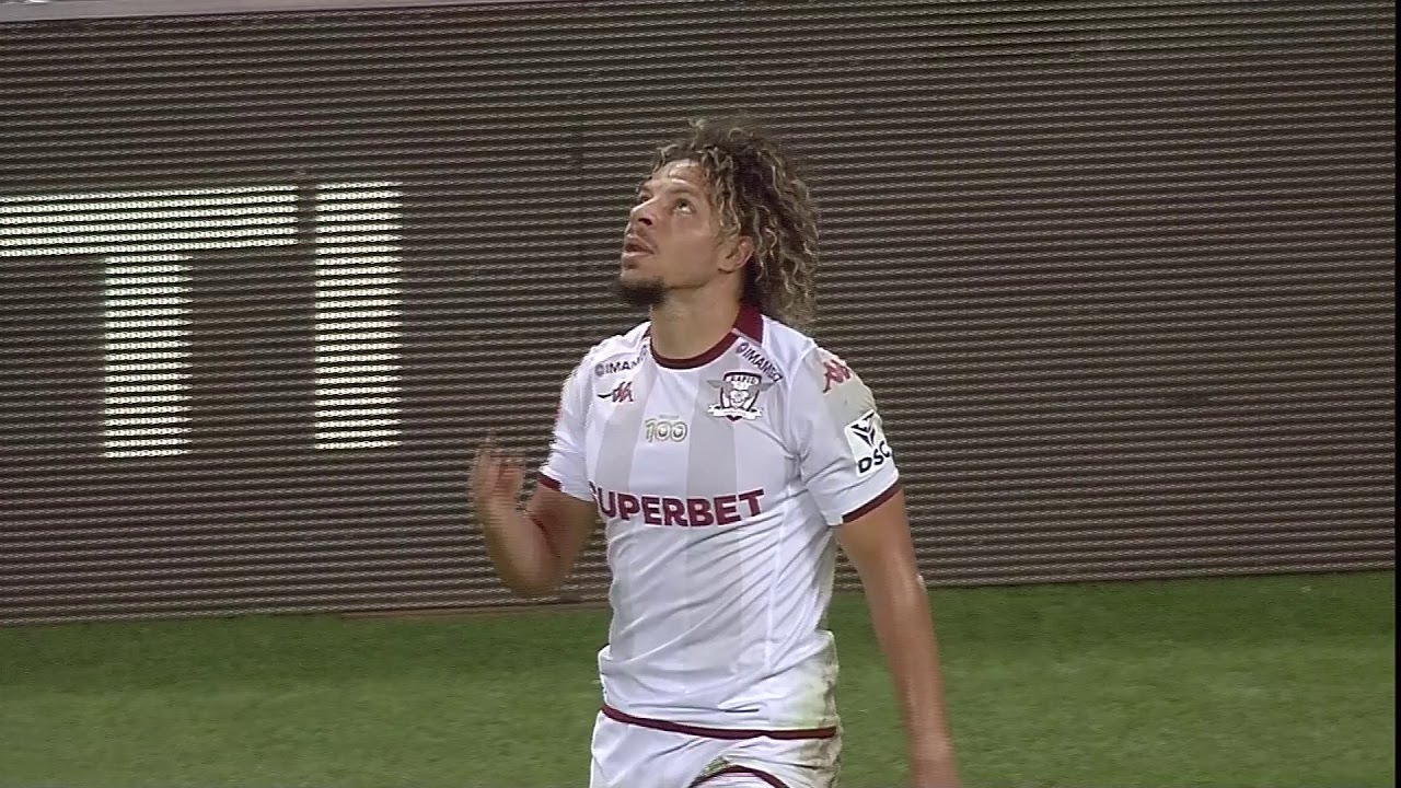 VIDEO: “Artificii giuleștene” pe Arena Națională! Rapid, mai eficientă în Derby-ul Capitalei