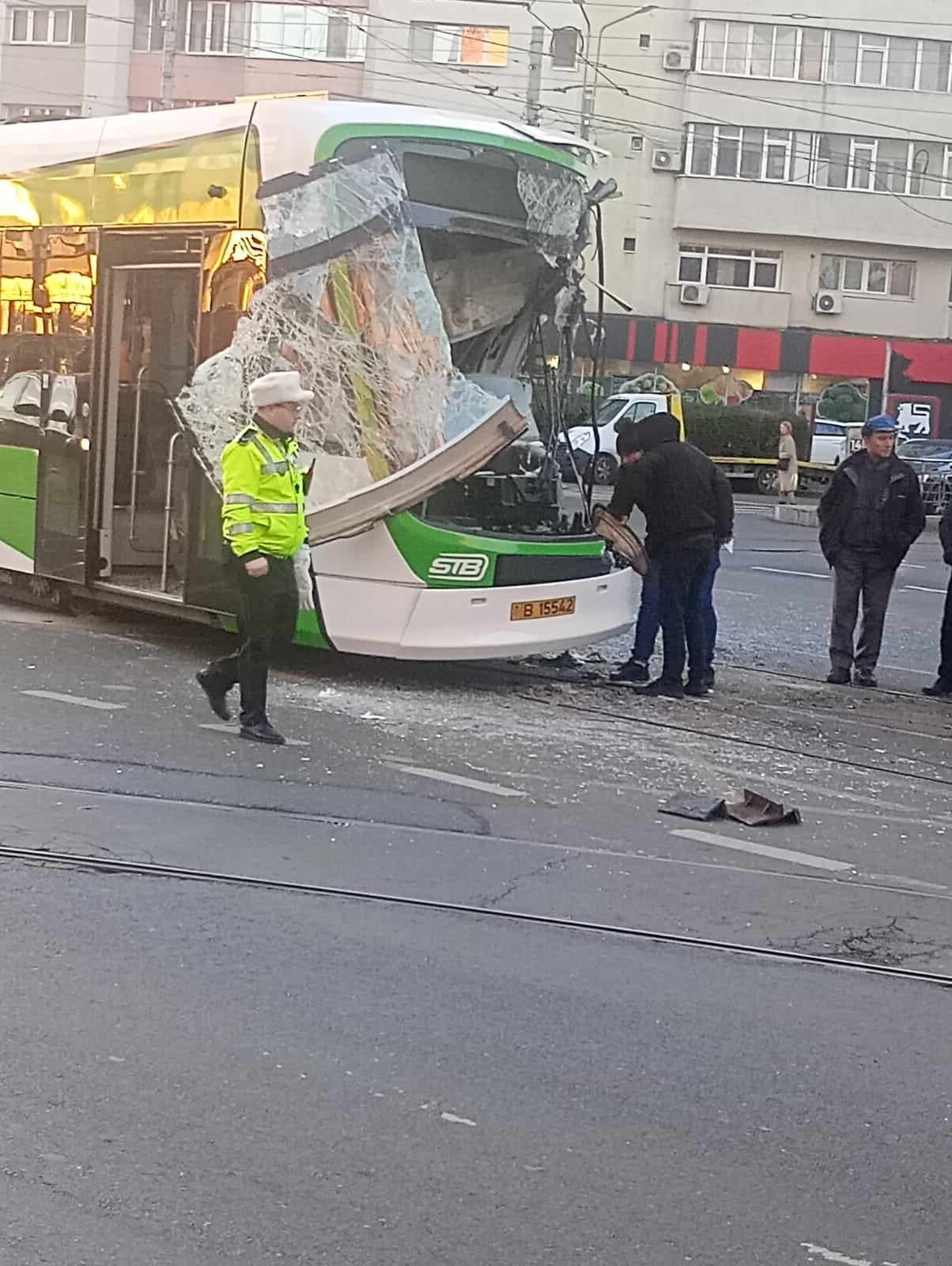 Cauza probabilă a ciocnirii tramvaielor: eroare umană