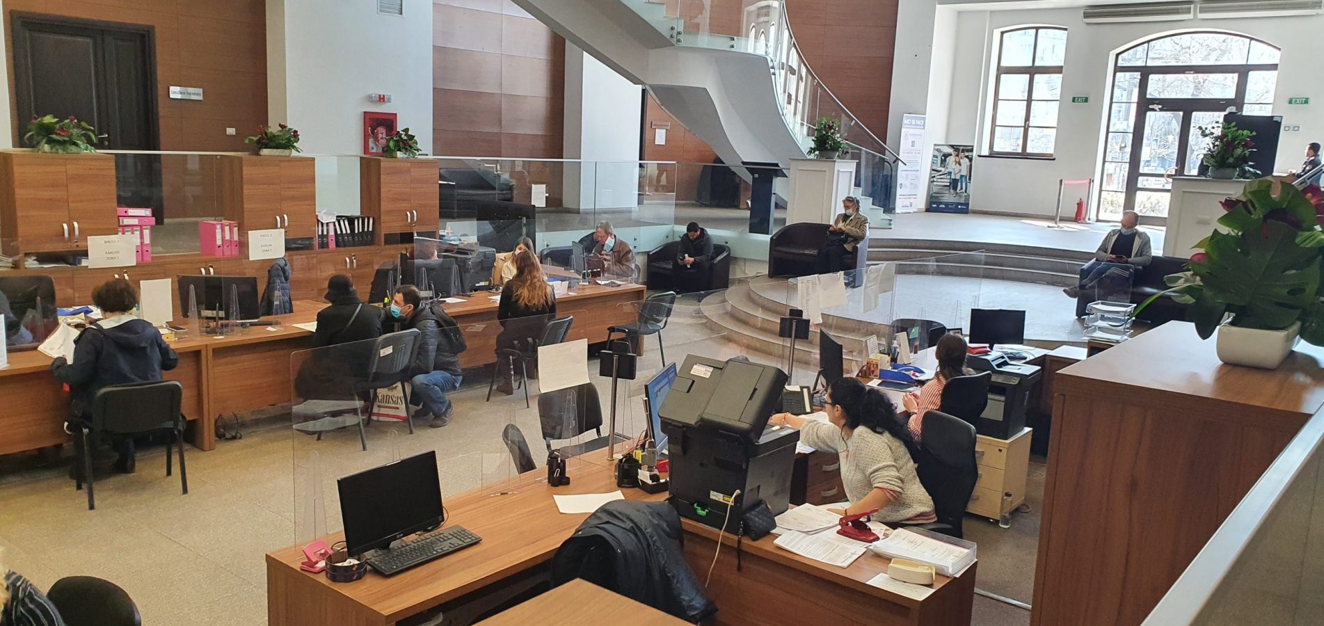 Program de lucru cu publicul modificat de sărbători la Primăria Sectorului 3 și direcțiile subordonate