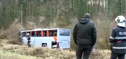 MAE: Şoferii autovehiculelor implicate în accidentul din Bulgaria sunt români; pasagerii – cetăţeni străini