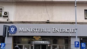 Ministerul Energiei propune listarea la bursă a unor companii, dar exclude giganții profitabili