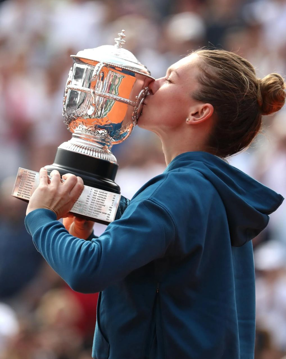 Roland Garros și Jocurile Olimpice se numără printre obiectivele setate de Simona Halep. Noile despăgubiri cerute de româncă și pașii pe care vrea să îi urmeze pentru a își relansa cariera