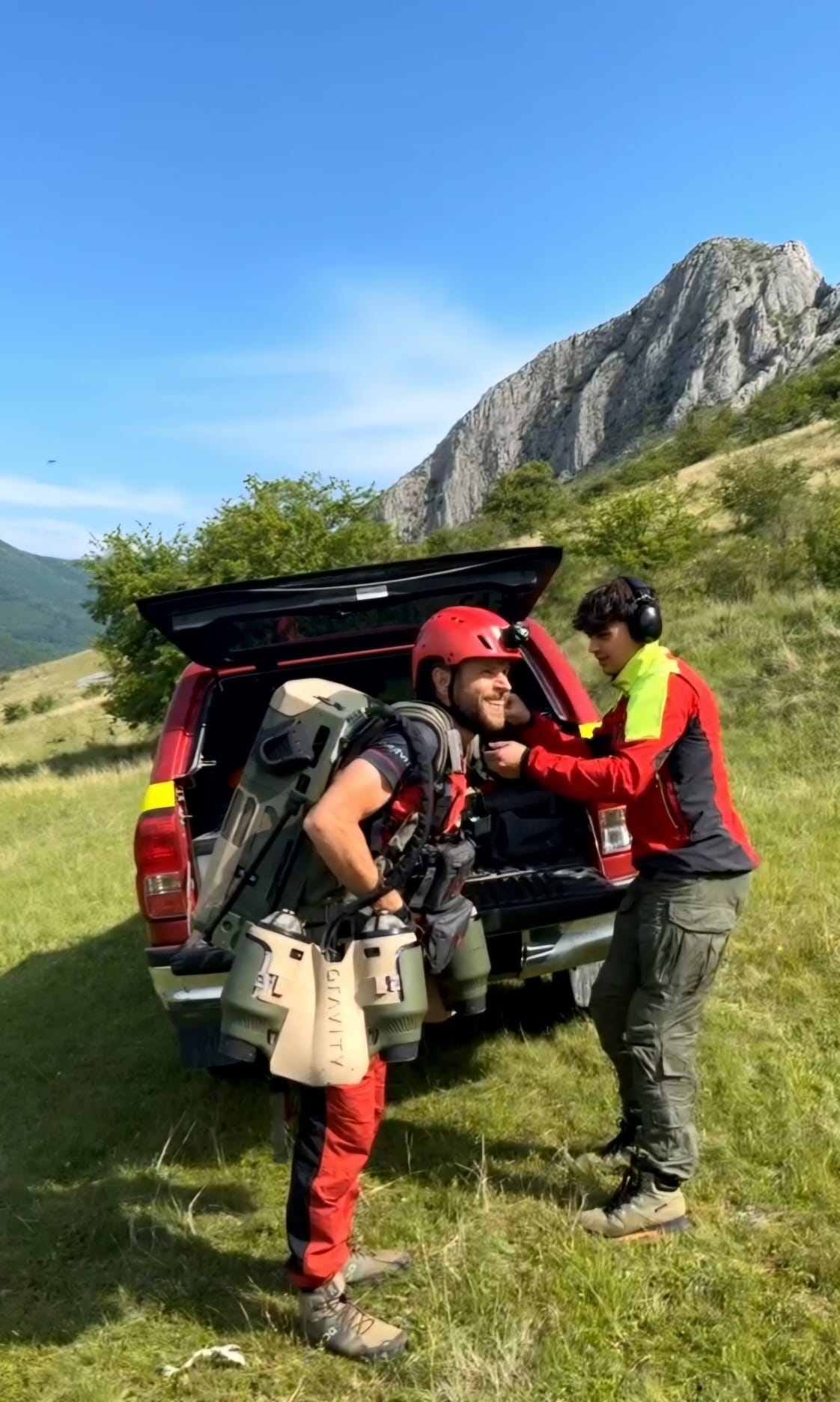 Tehnologie “Jet Suit” testată în premieră naţională de către DSU