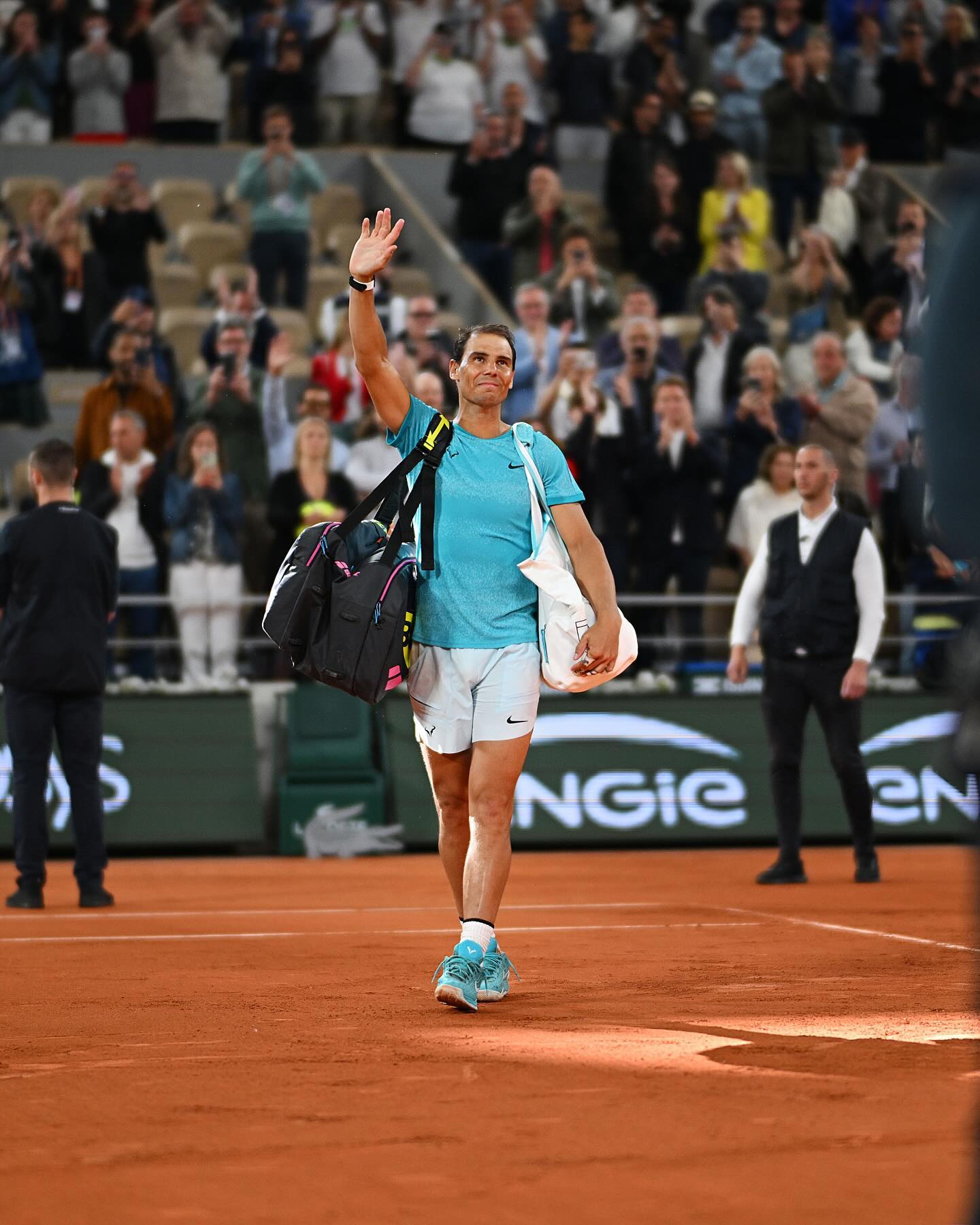 1% speranțe pentru fanii tenisului mondial: Rafael Nadal a jucat ultimul meci la Roland Garros, dar zgura pariziană nu este de acord cu epilogul