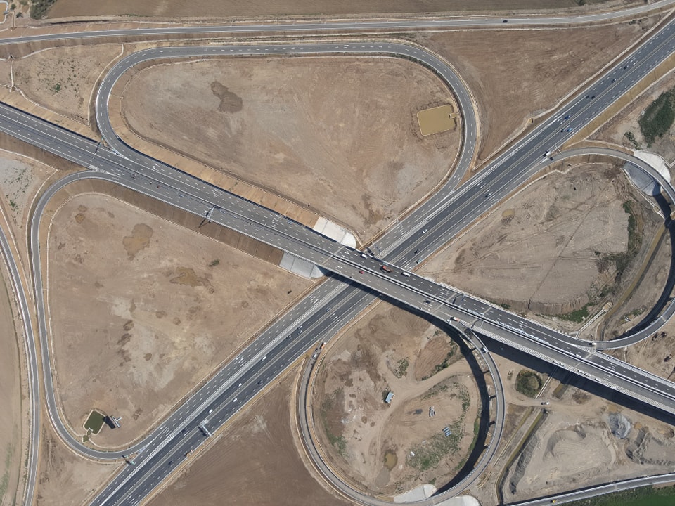 Sorin Grindeanu: Ultimii 10 kilometri din lotul 1 de pe A0 Sud vor fi daţi miercuri în circulaţie