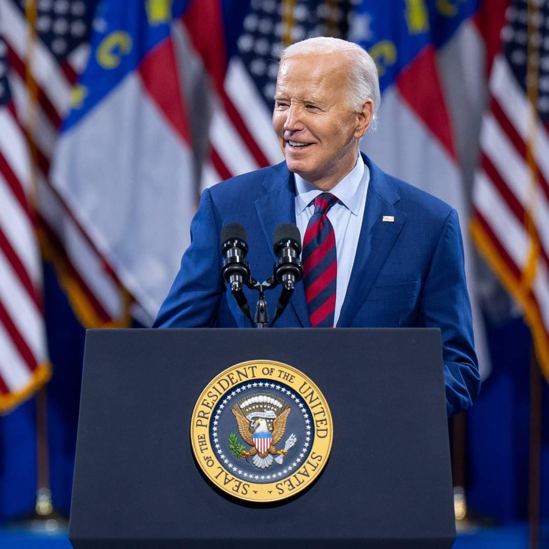 Preşedintele american Joe Biden a anunţat că renunţă să se prezinte la alegerile prezidenţiale din 2024
