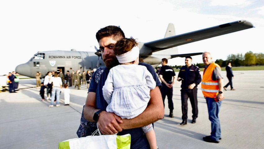 Ministerul Apărării Naţionale- Misiune de repatriere a unui grup de cetăţeni români din Liban