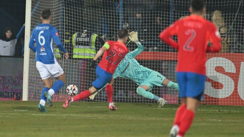 Derby-ul ultimelor două campioane din Superligă de la malul mării s-a terminat la egalitate: pas greșit comis de FCSB cu Farul Constanța într-un meci în care Radunovic a ratat un penalty