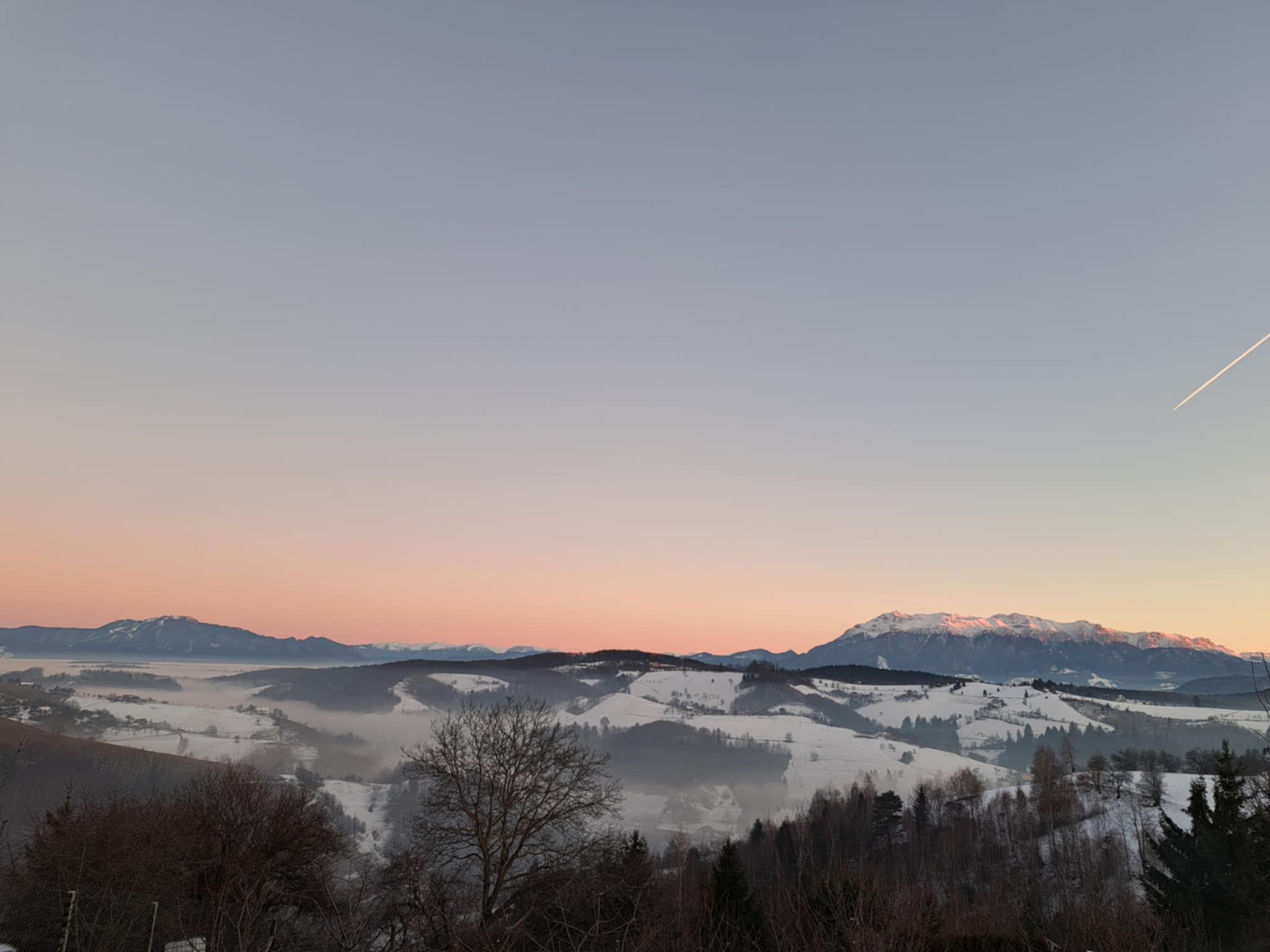 „Se anunță o ușoară încălzire – Ascultă Radio București FM cu muzică live online”