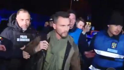 Bodyguardul lui Călin Georgescu, ridicat de poliţişti de pe Aeroportul Otopeni şi dus cu mandat la Parchet