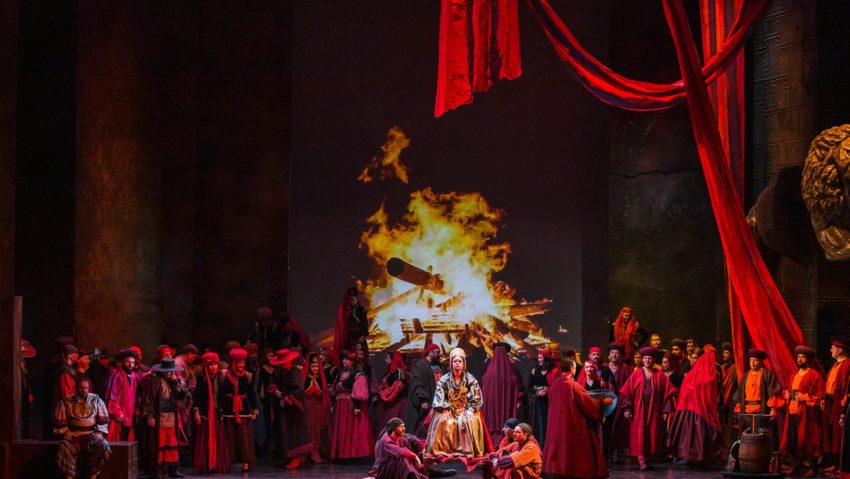 Ziua îndrăgostiților este celebrată de Opera Națională București prin interpretarea lirică a marilor povești de iubire ale umanității