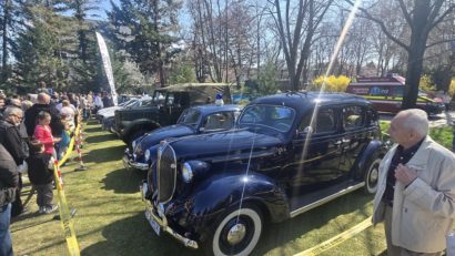 Expoziţie de maşini care au scris istorie, la Palatul Cotroceni