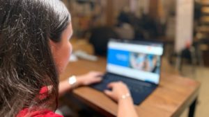 Salvaţi Copiii- Interdicţie totală a accesului la reţelele de socializare pentru copiii sub 13 ani