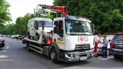 Primăria Sectorului 3: Aproximativ 200.000 de euro, colectaţi din parcarea neregulamentară, în primele trei luni ale anului
