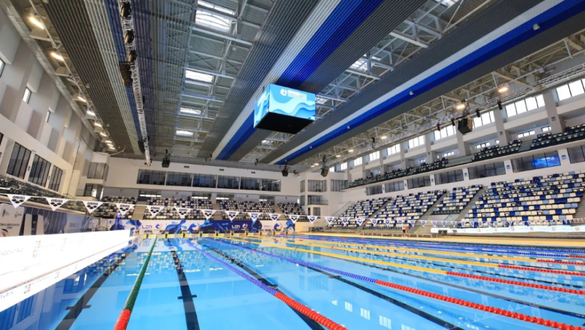 Memorialul „Aurel Vasile”, competiția care adună înotători din țară și din străinătate. Președintele LPIN, Cătălin Miron: „Îi văd motivați pe toți participanții, miza este calificarea la un turneu important de la finalul anului 2025”