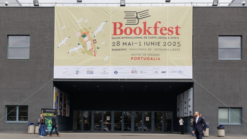 S-a deschis Bookfest!