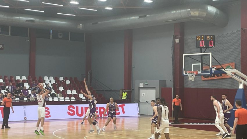 Baschet: LNBM, Rapid București – FC Argeș Pitești, 65-71. „Giuleștenii” ratează șansa de a se desprinde și de a se apropia de cupele europene