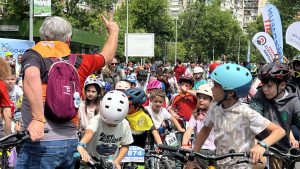 Parada Micilor Bicicliști revine în București: o zi dedicată mișcării, jocului și educației rutiere