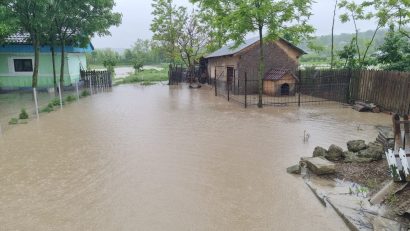 Predoiu, Fechet, Arafat merg în zonele afectate de inundaţii