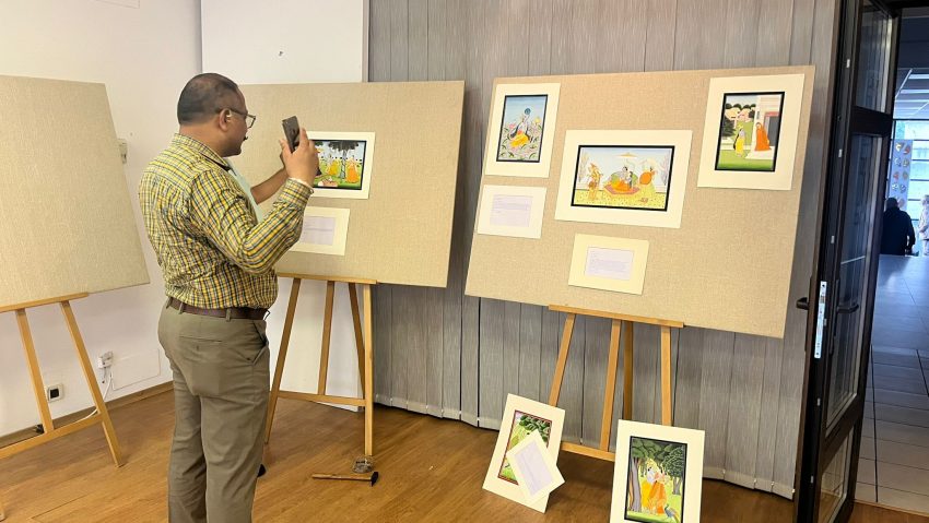 O expoziţie de picturi în miniatură Kangra – la Muzeul Satului