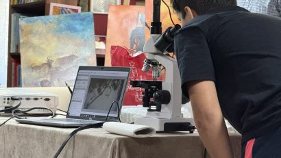 Ateliere de știință pentru peste 400 de copii din medii defavorizate