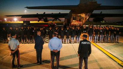 51 de pompieri români au plecat în Spania pentru a sprijini stingerea incendiilor de pădure